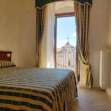 Rooms Dimora Arco - Affitti Brevi Italia มอนเต ซานตานเจโล ภายนอก รูปภาพ
