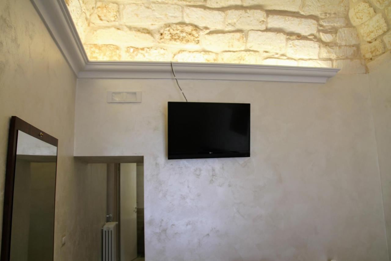 Rooms Dimora Arco - Affitti Brevi Italia มอนเต ซานตานเจโล ภายนอก รูปภาพ