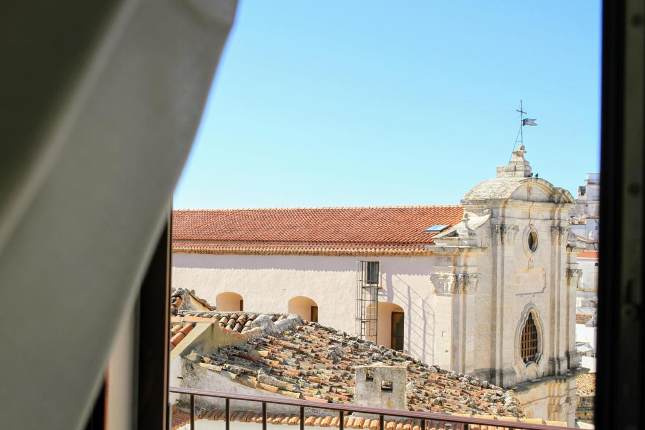Rooms Dimora Arco - Affitti Brevi Italia มอนเต ซานตานเจโล ภายนอก รูปภาพ