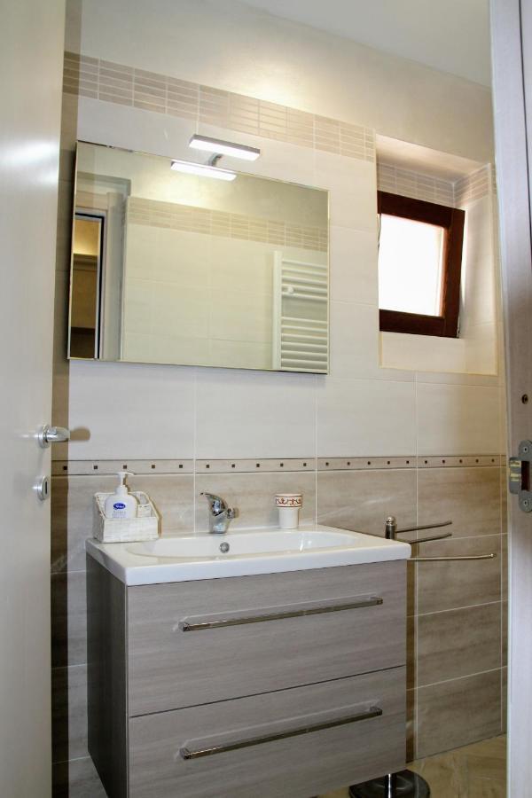 Rooms Dimora Arco - Affitti Brevi Italia มอนเต ซานตานเจโล ภายนอก รูปภาพ