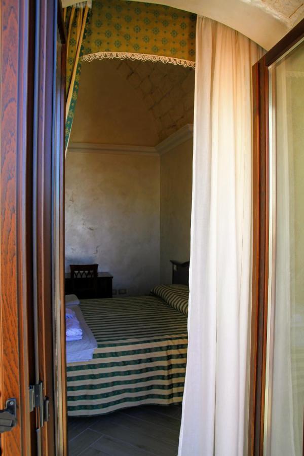 Rooms Dimora Arco - Affitti Brevi Italia มอนเต ซานตานเจโล ภายนอก รูปภาพ
